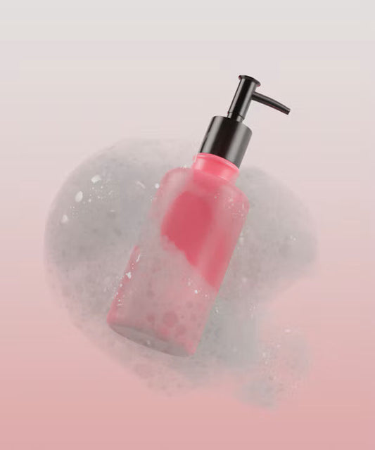 Pose d’extensions de cils : pourquoi le shampooing pour cils est indispensable?